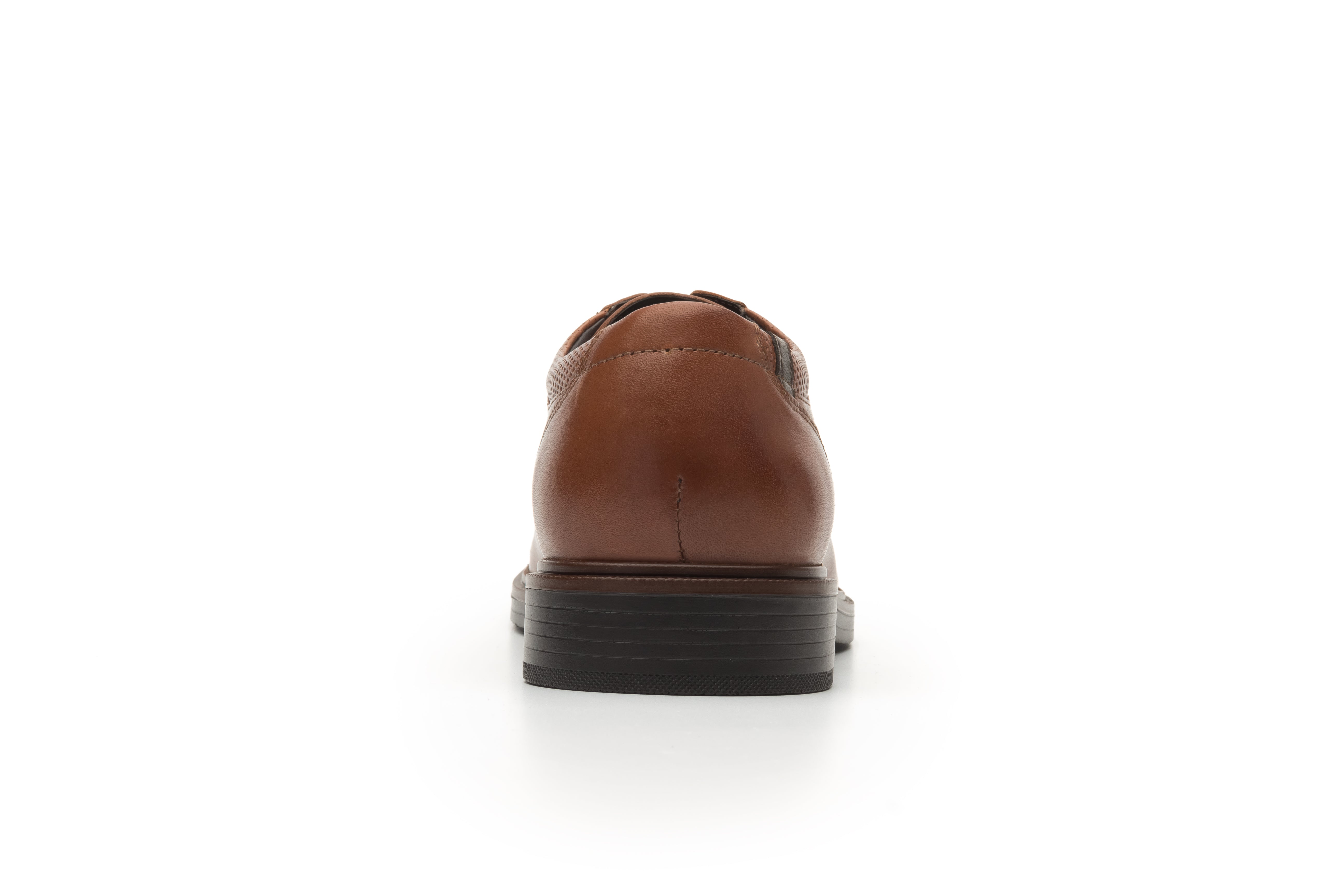 Zapato Flexi Para Hombre Perforado En Puntera 01044