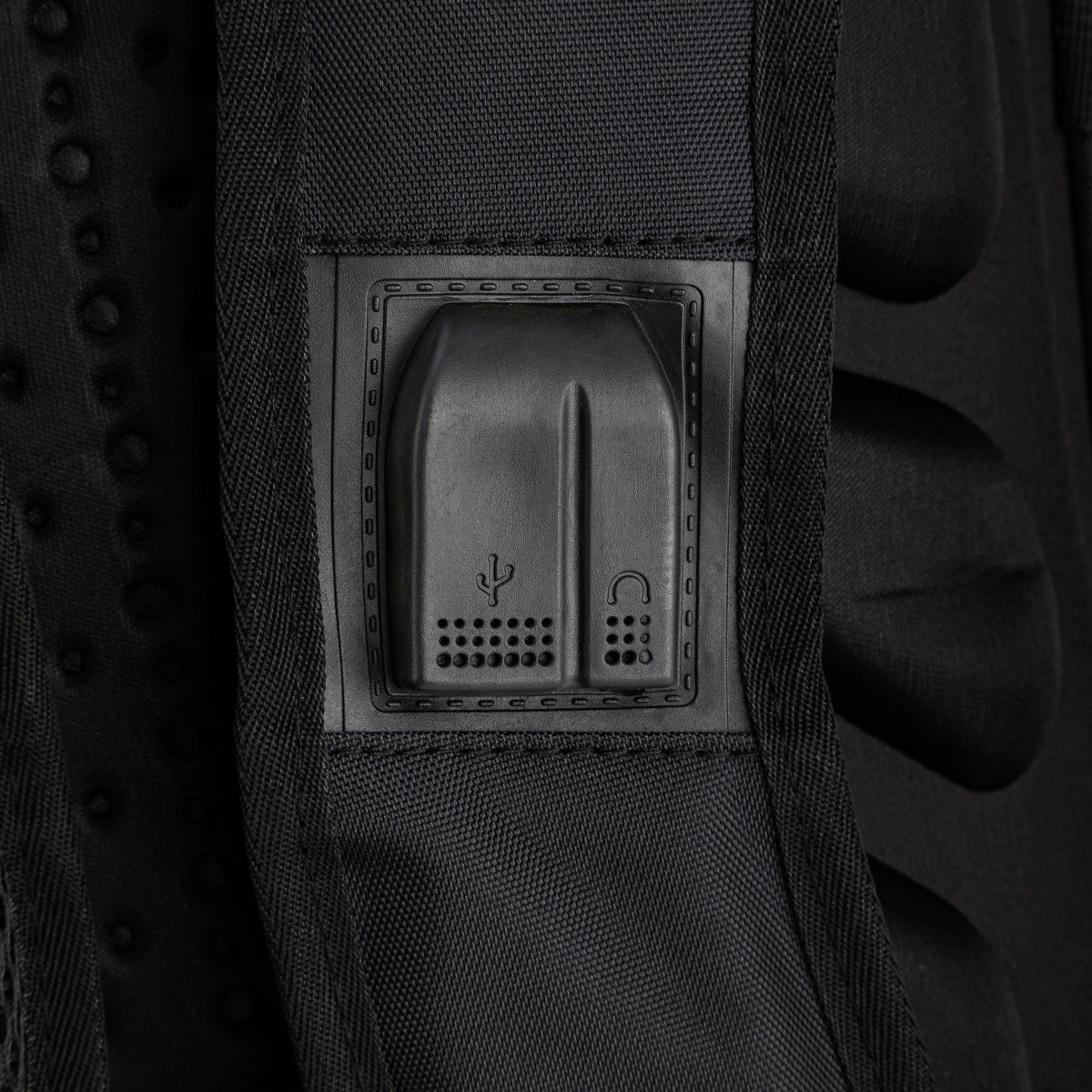 Mochila escolar color negro