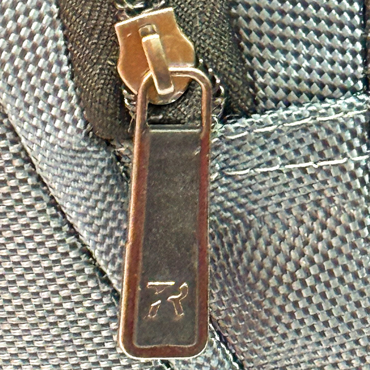 Mochila Escolar Ultra Evolution Compartimento Laptop Unisex Unicornio 08007-08-09