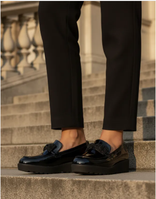 Zapato Mocasín Charol Mujer Ana Polett 08394