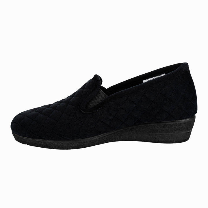 Pantufla color Negro de la marca Extra Confort