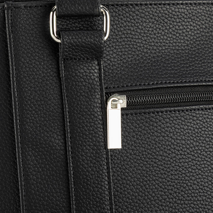 Bolsa color negro de la marca Roger