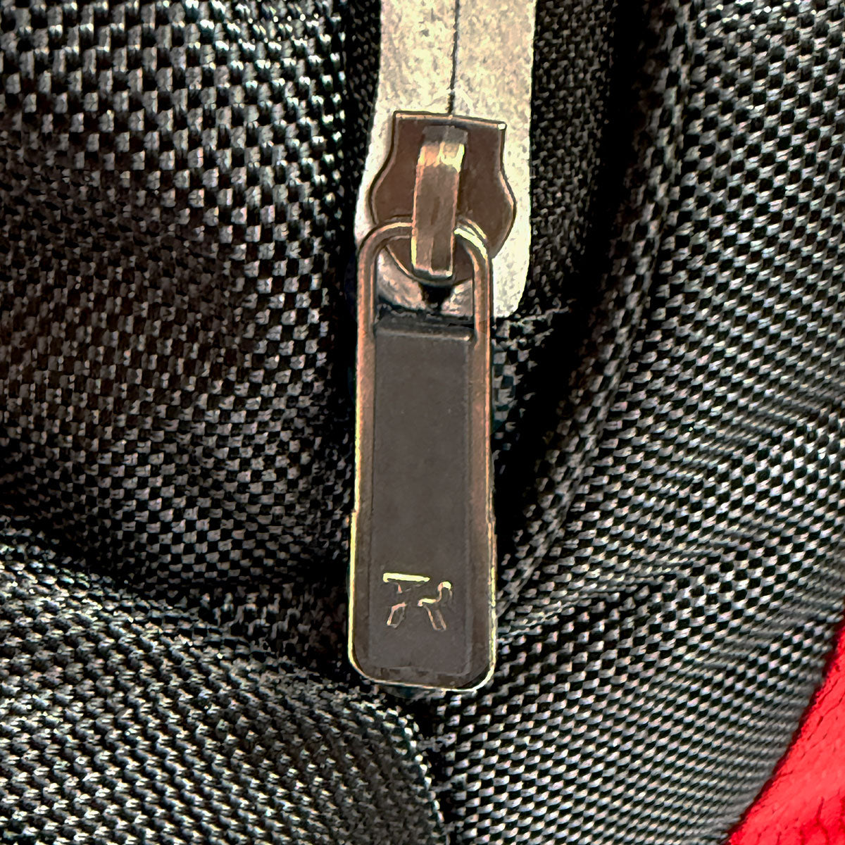 Mochila Escolar Ultra Evolution Compartimento Laptop Unisex Unicornio 08007-08-09