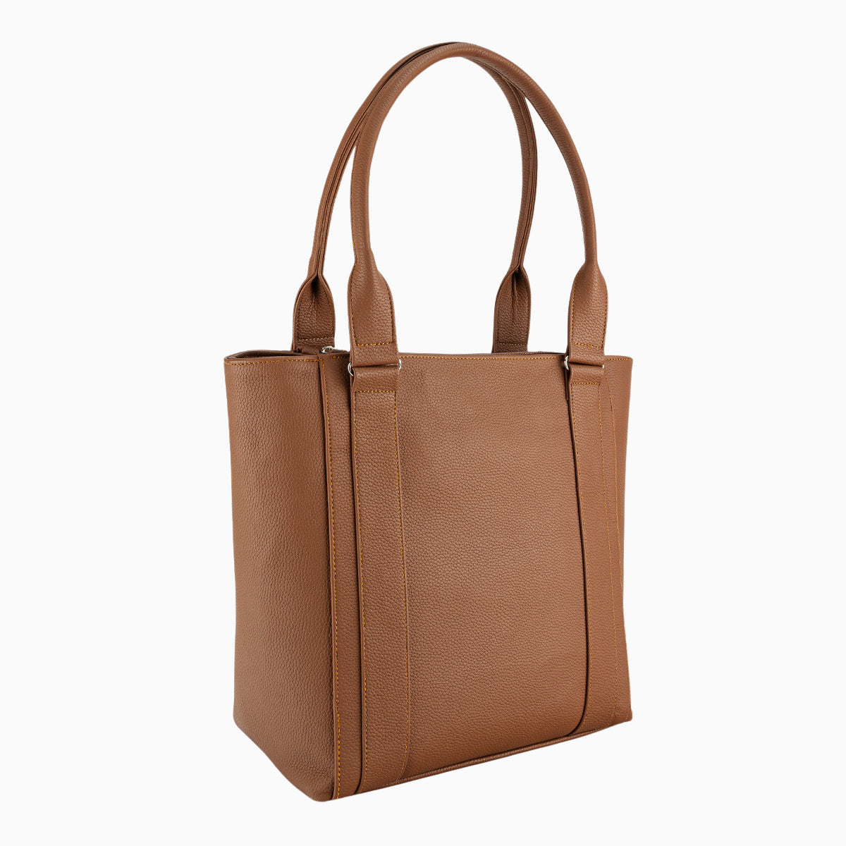 Bolsa color café de la marca Roger.