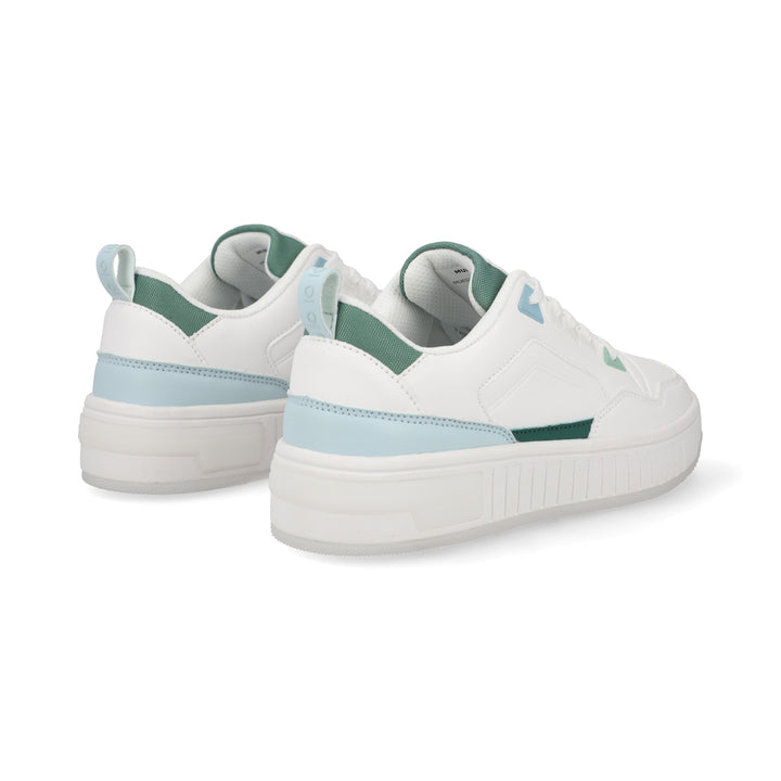 Tenis en color Blanco con detalles en Verde de la marca Capa de Ozono