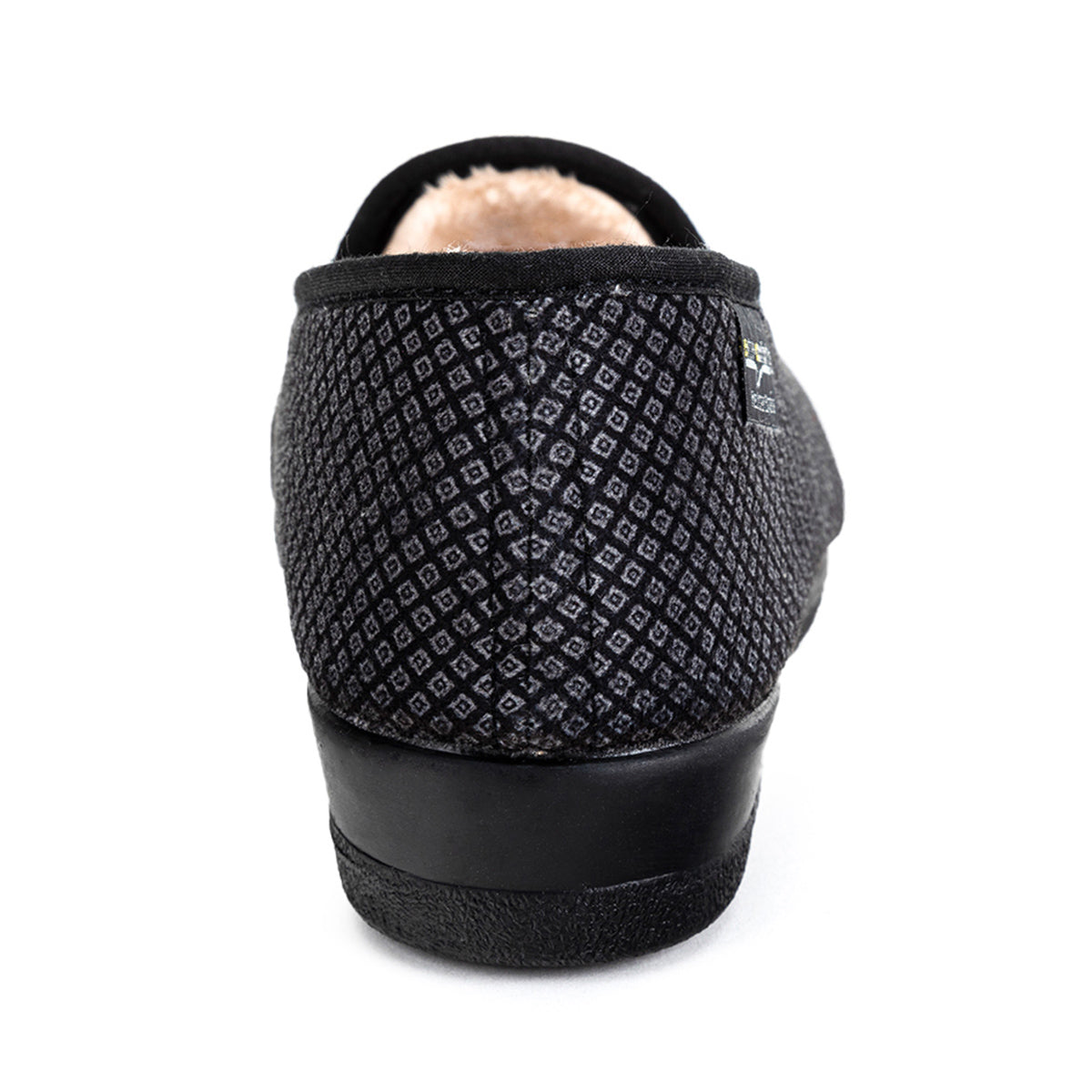 Pantufla Negra Cómoda  Dama Extra Confort 03997