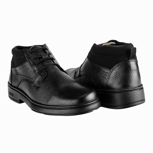 Bota color Negro de la marca La Pag