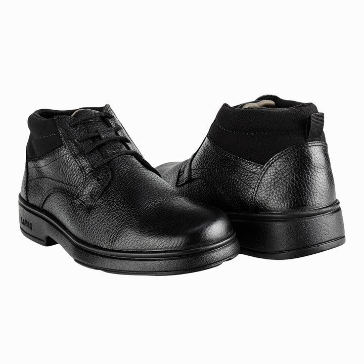 Bota color Negro de la marca La Pag