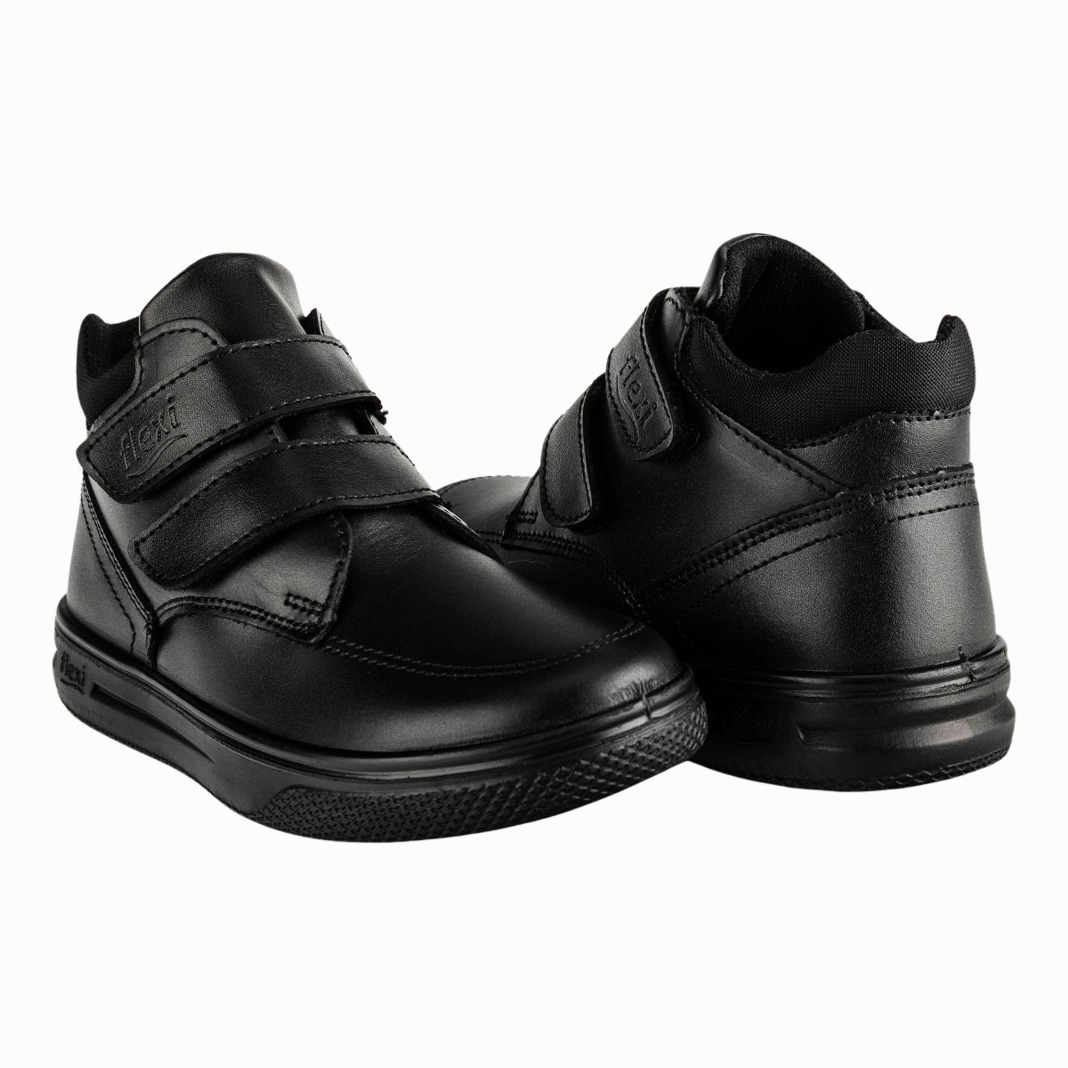 Botín Escolar color Negro de la marca Flexi