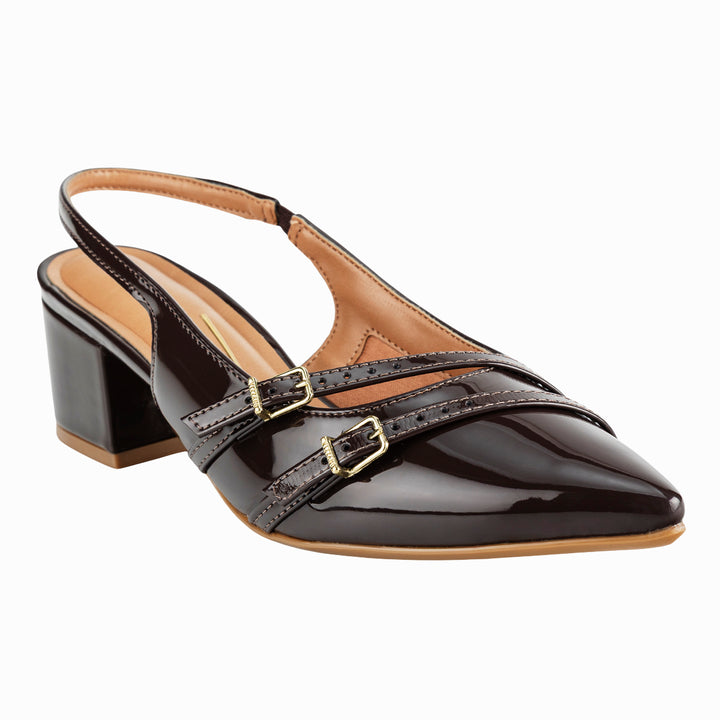 Zapato color cacao de la marca Vizzano