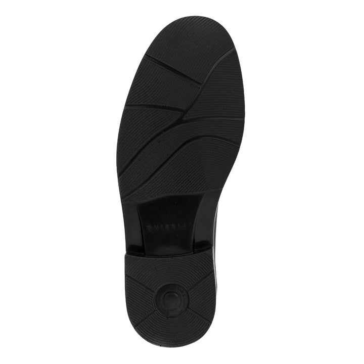 Zapato de la marca Quirelli en color Negro
