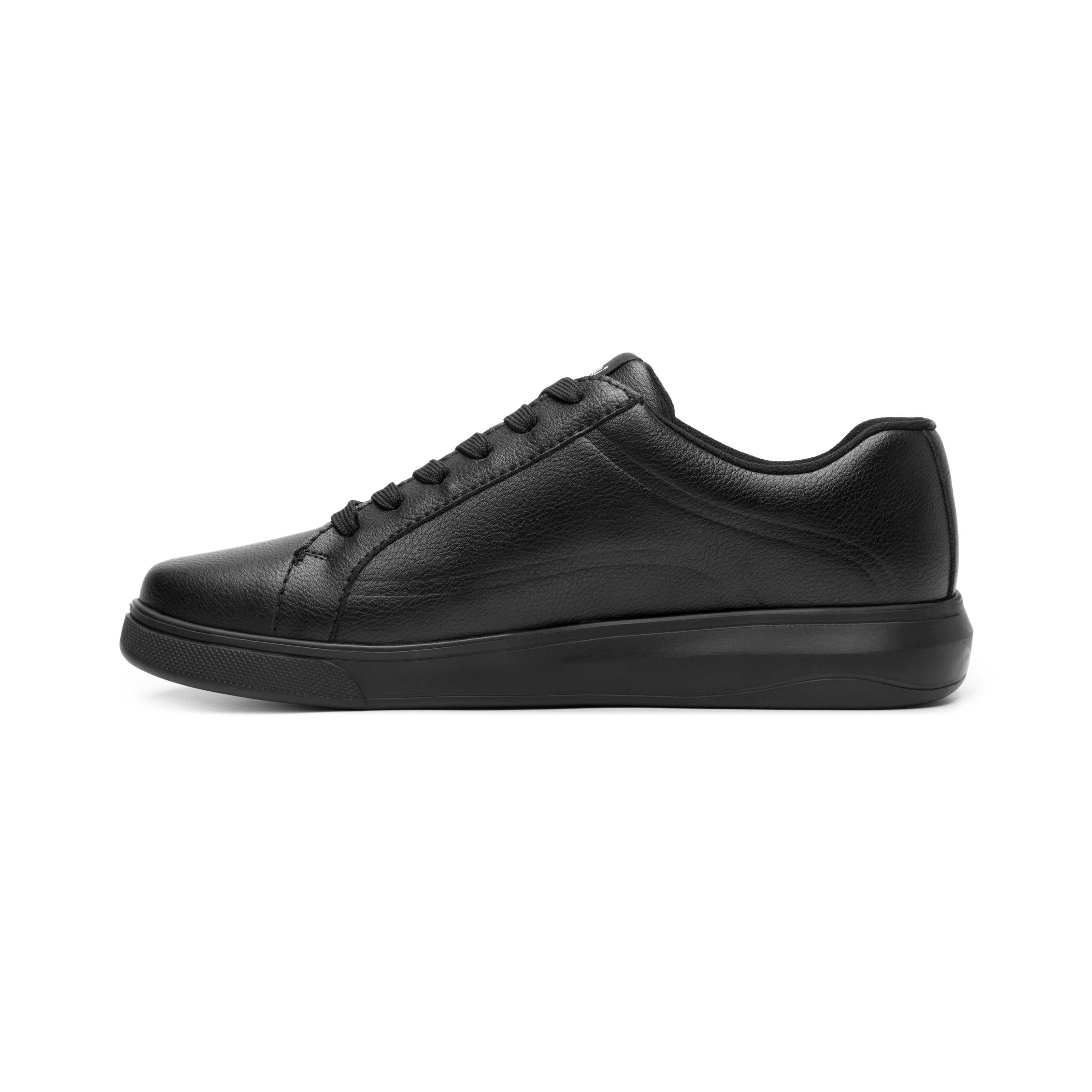 Tenis color negro de la marca Flexi
