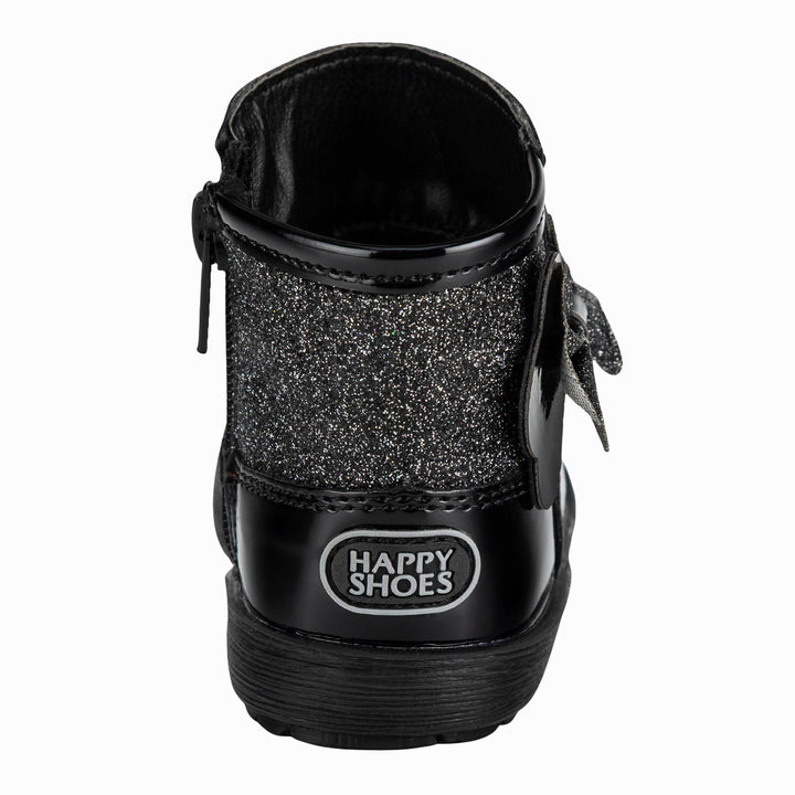 Bota en color negro de la marca Happy Shoes