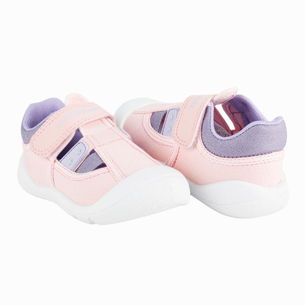 Tenis color rosa de la marca Bubble Gummers